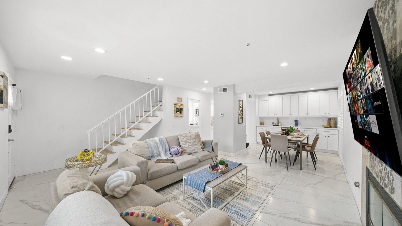 Photo of Livingroom in Monrovia