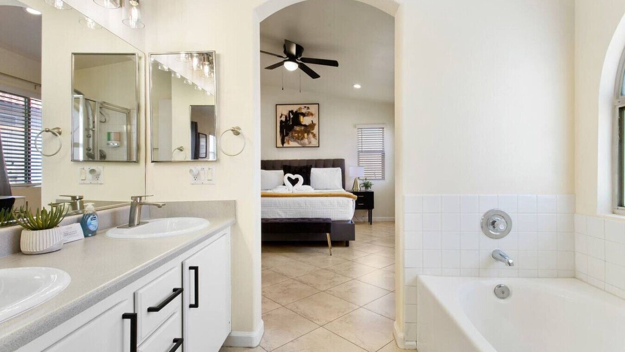Photo of Bathroom in North Las Vegas