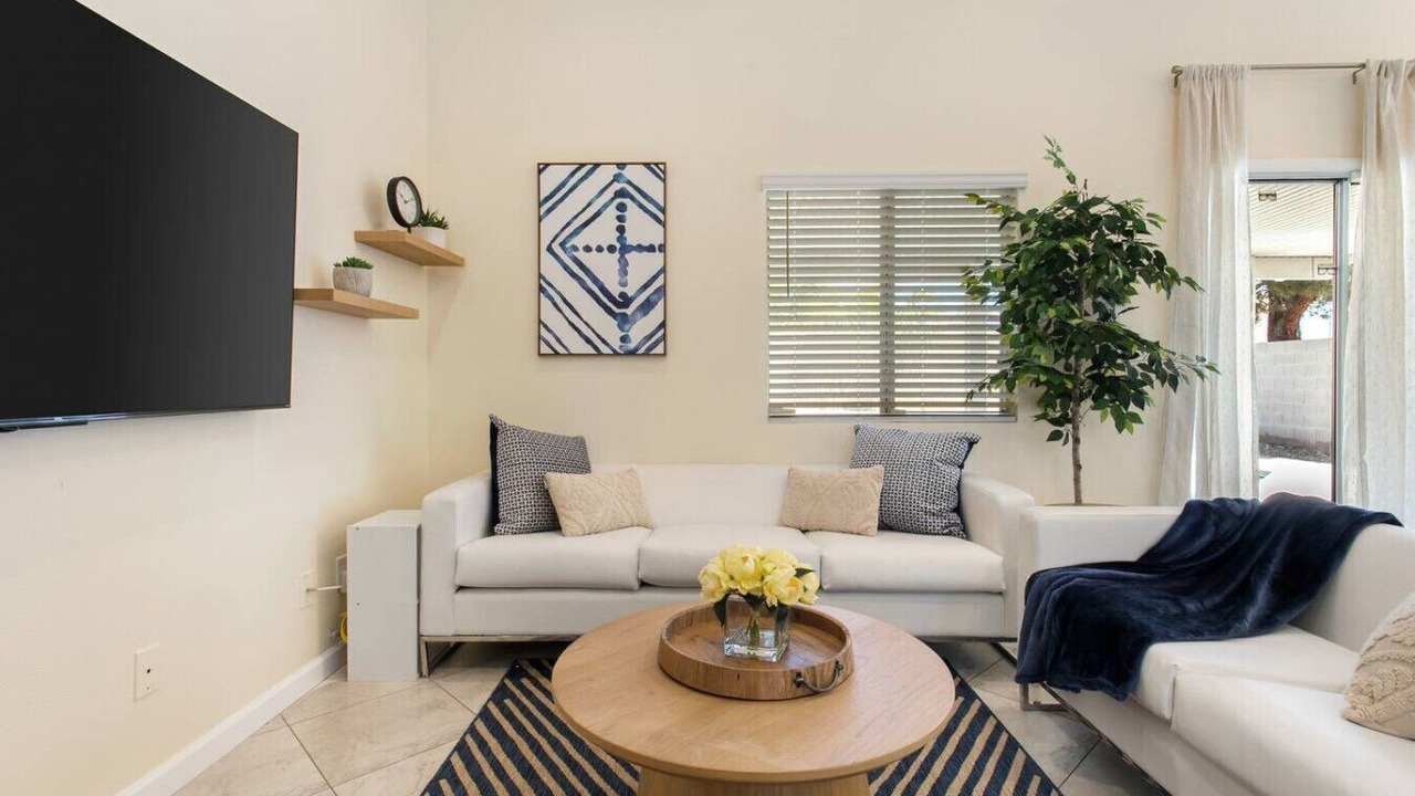 Photo of Livingroom in North Las Vegas