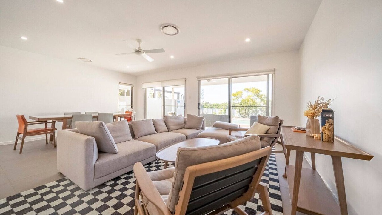 Photo of Livingroom in Helensvale