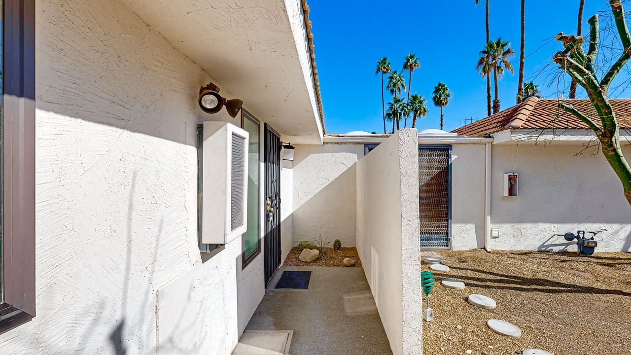 Photo of Outdoor in Deepwell Estates