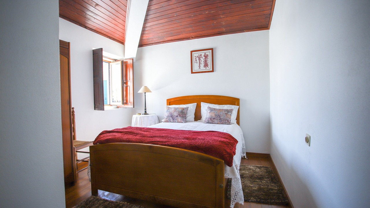 Photo of Bedroom in Sortelha