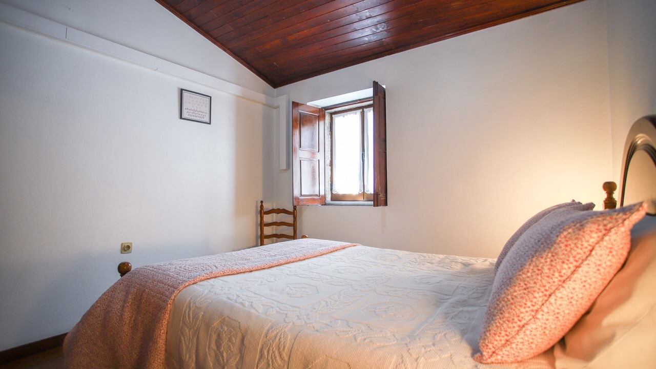 Photo of Bedroom in Sortelha