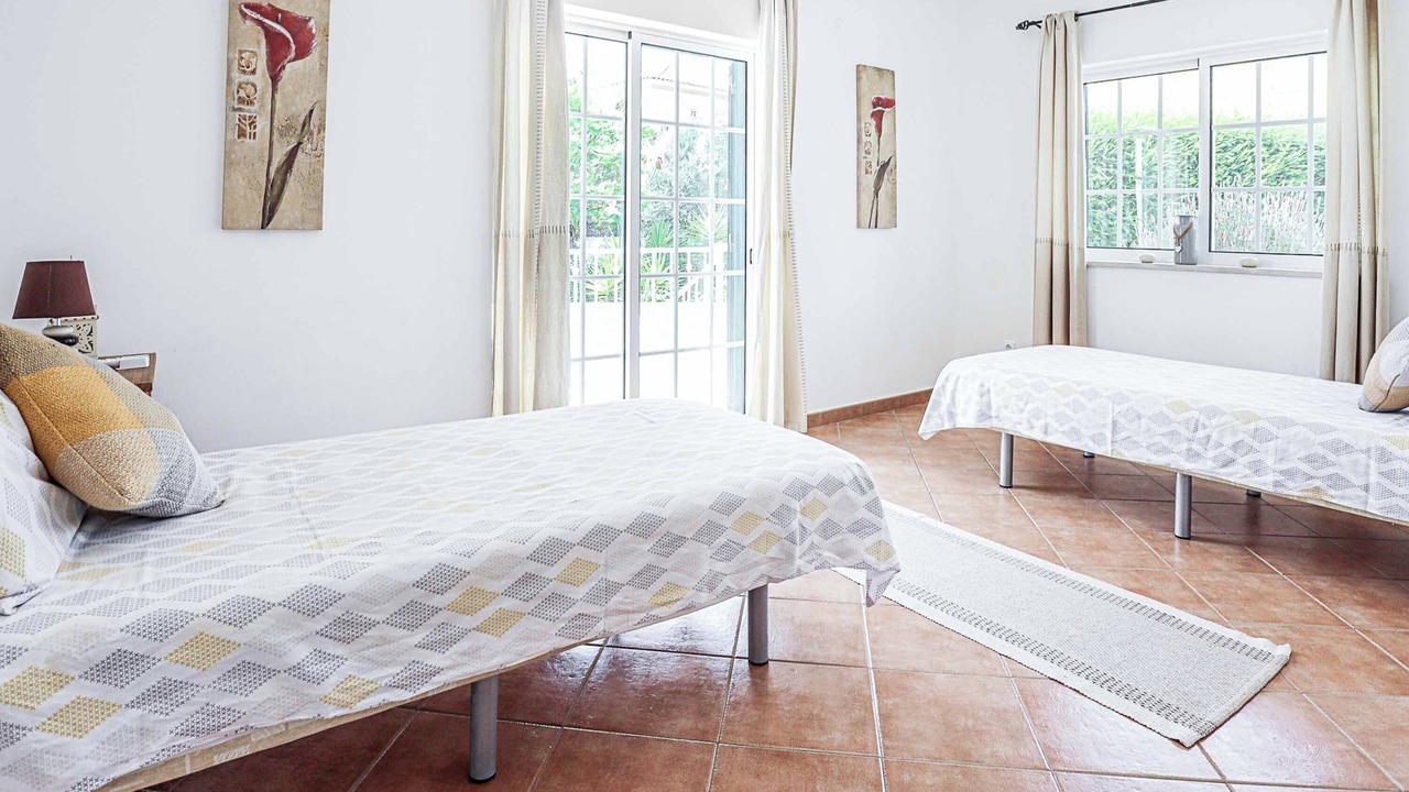 Photo of Bedroom in Monte Raposo