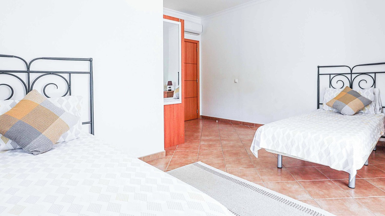 Photo of Bedroom in Monte Raposo
