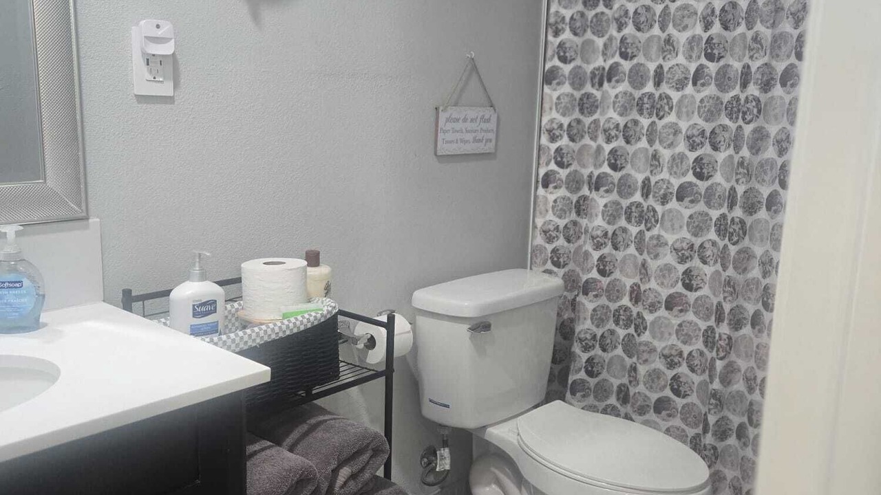 Photo of Bathroom in North Las Vegas
