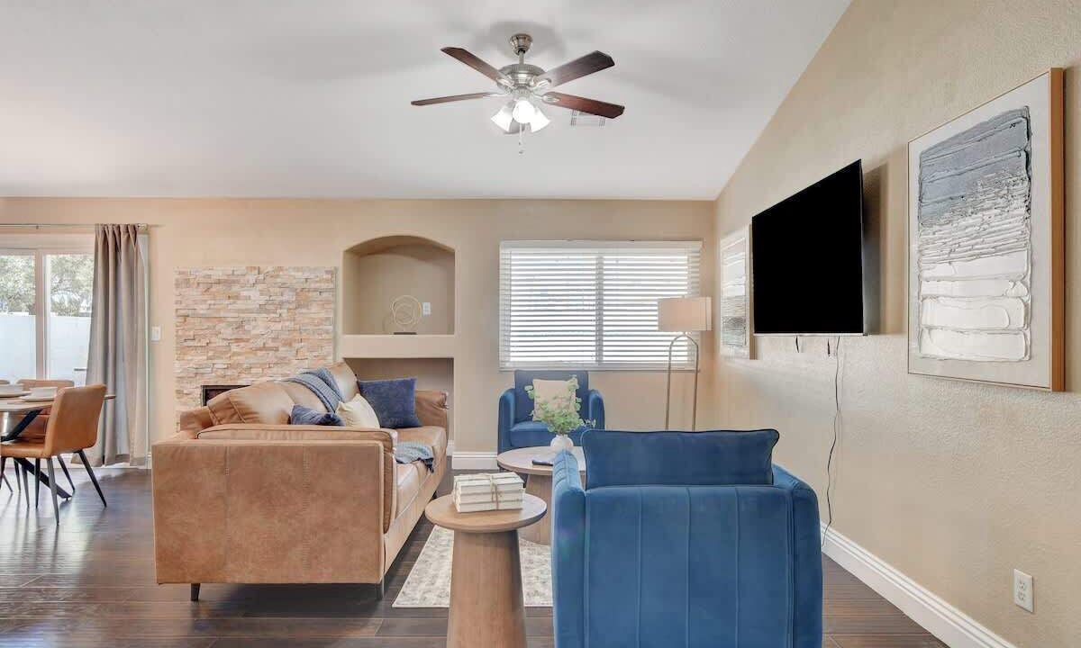 Photo of Livingroom in North Las Vegas