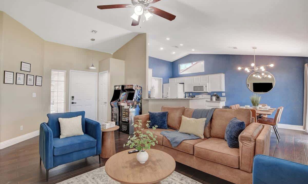 Photo of Livingroom in North Las Vegas