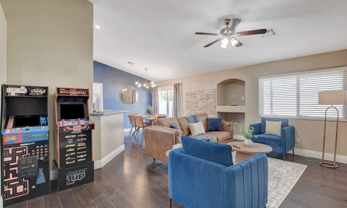 Photo of Livingroom in North Las Vegas