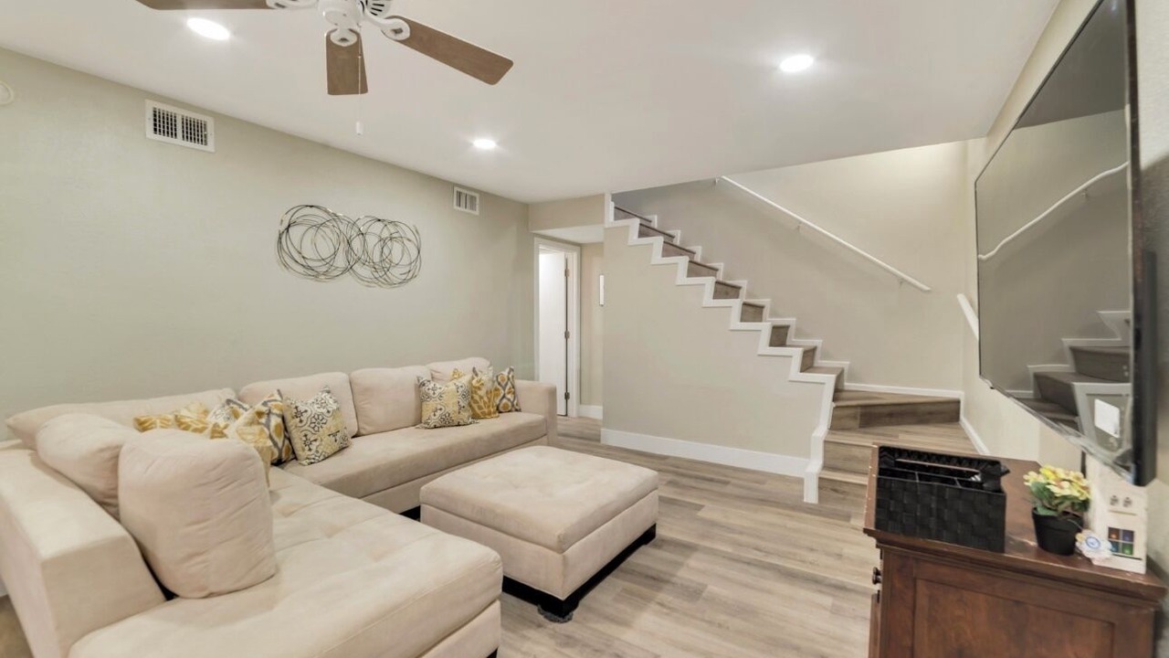 Photo of Livingroom in Summerlin