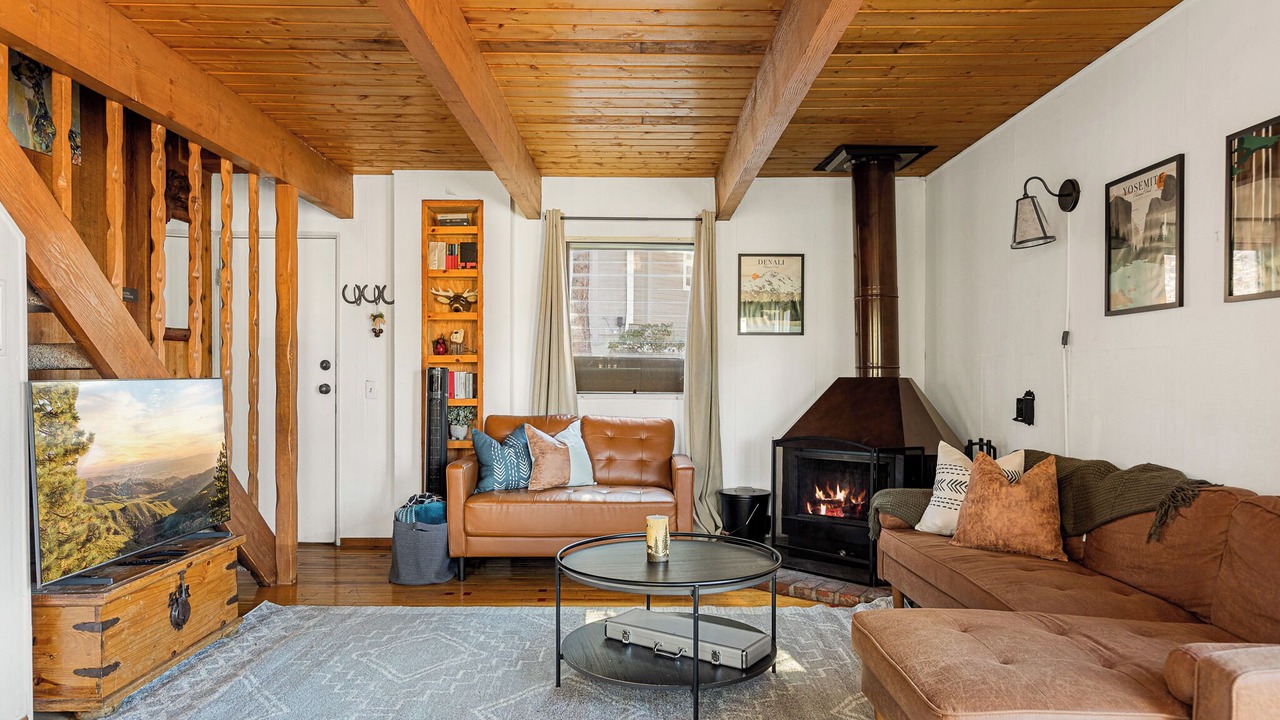 Photo of Livingroom in The Village