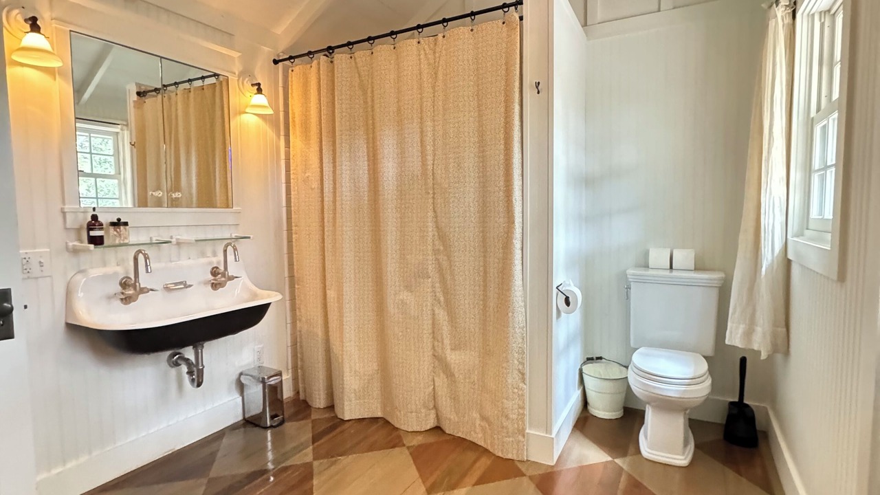 Photo of Bathroom in Santa Ynez