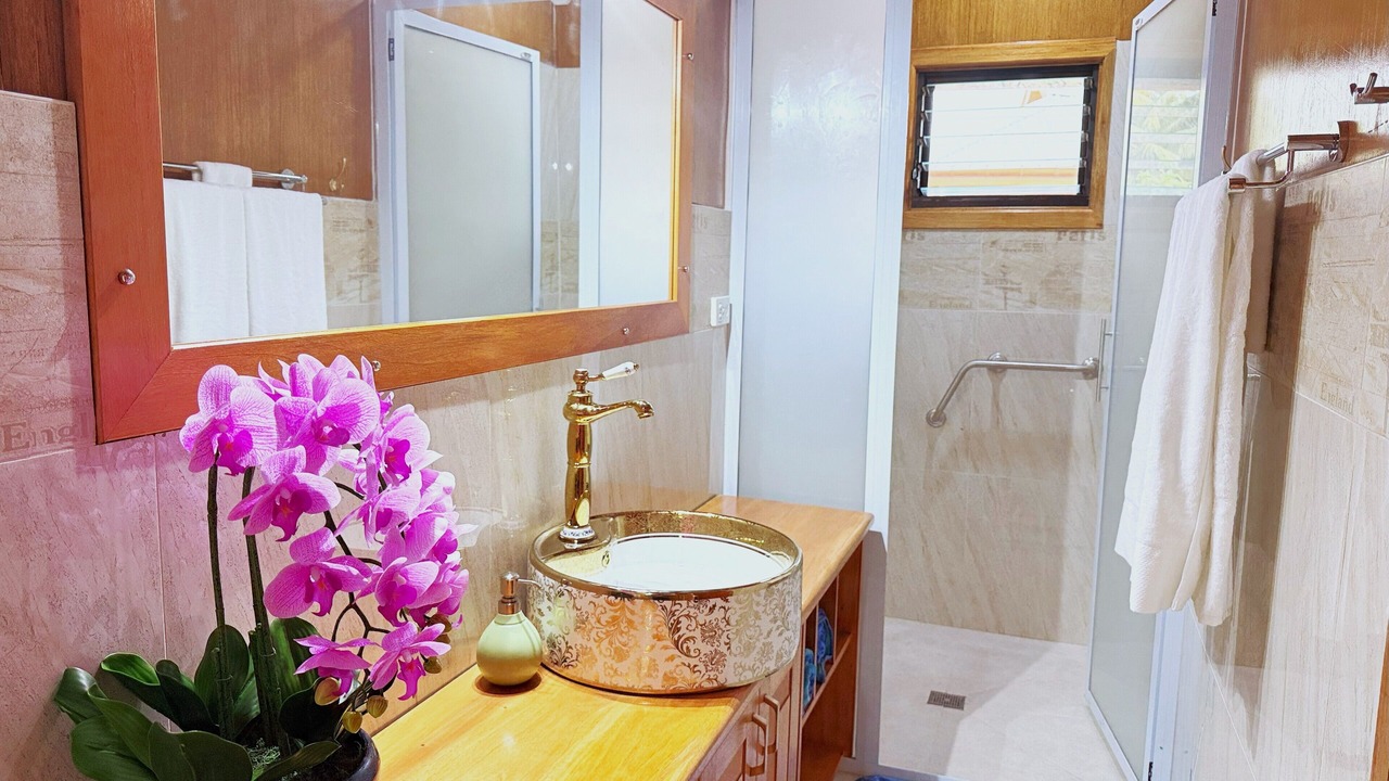 Photo of Bathroom in Savusavu
