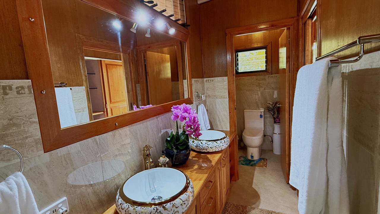 Photo of Bathroom in Savusavu