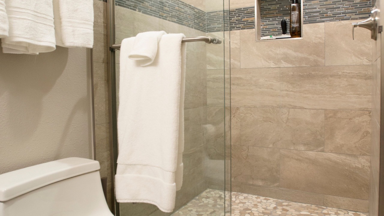 Photo of Bathroom in Araby