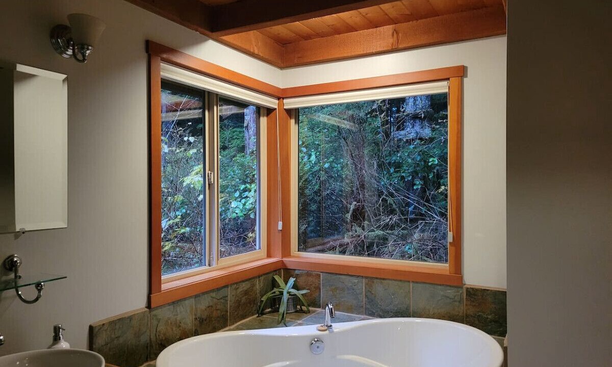 Photo of Bathroom in Ucluelet