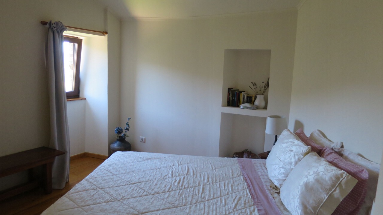 Photo of Bedroom in Gois
