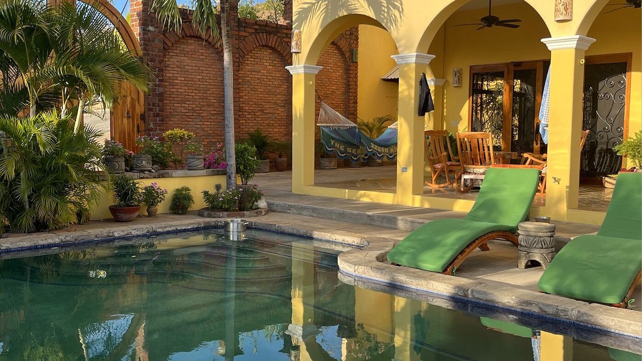 Photo of Outdoor in Paradise Bay