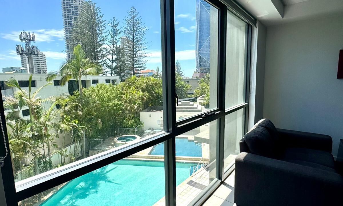 Photo of Livingroom in Surfers Paradise