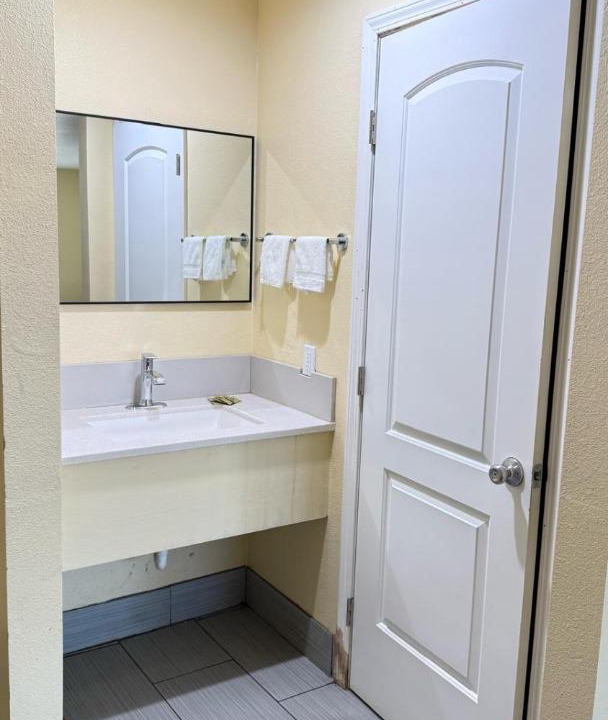 Photo of Bathroom in Porterville