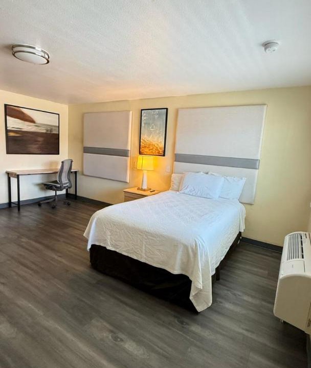 Photo of Bedroom in Porterville