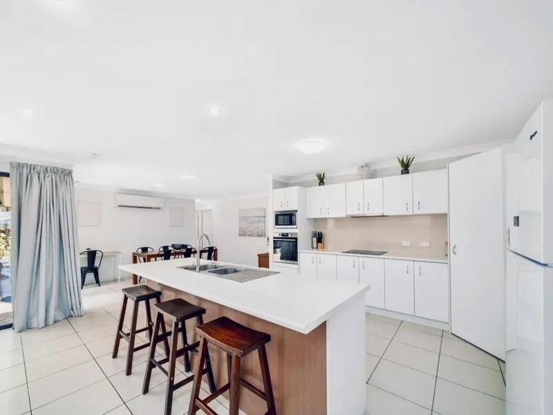 Photo of Kitchen in Sandstone Point