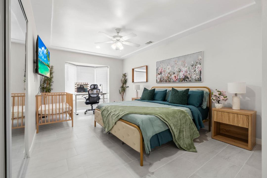 Photo of Bedroom in La Mesa