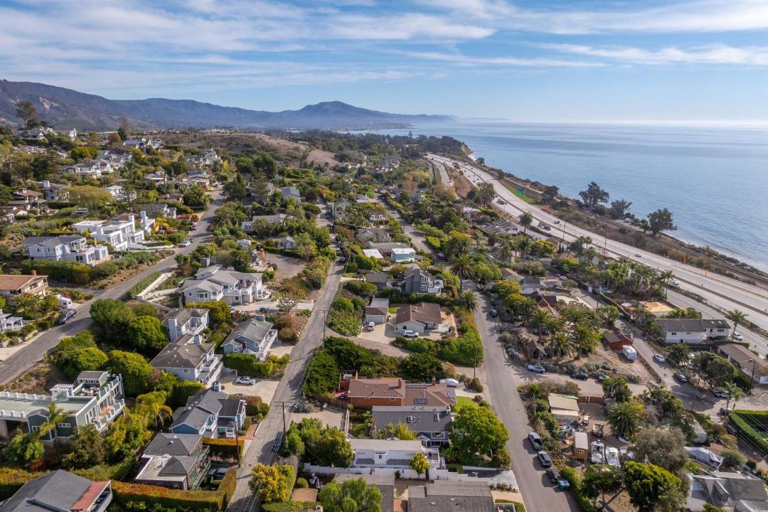 Photo of Others in Summerland