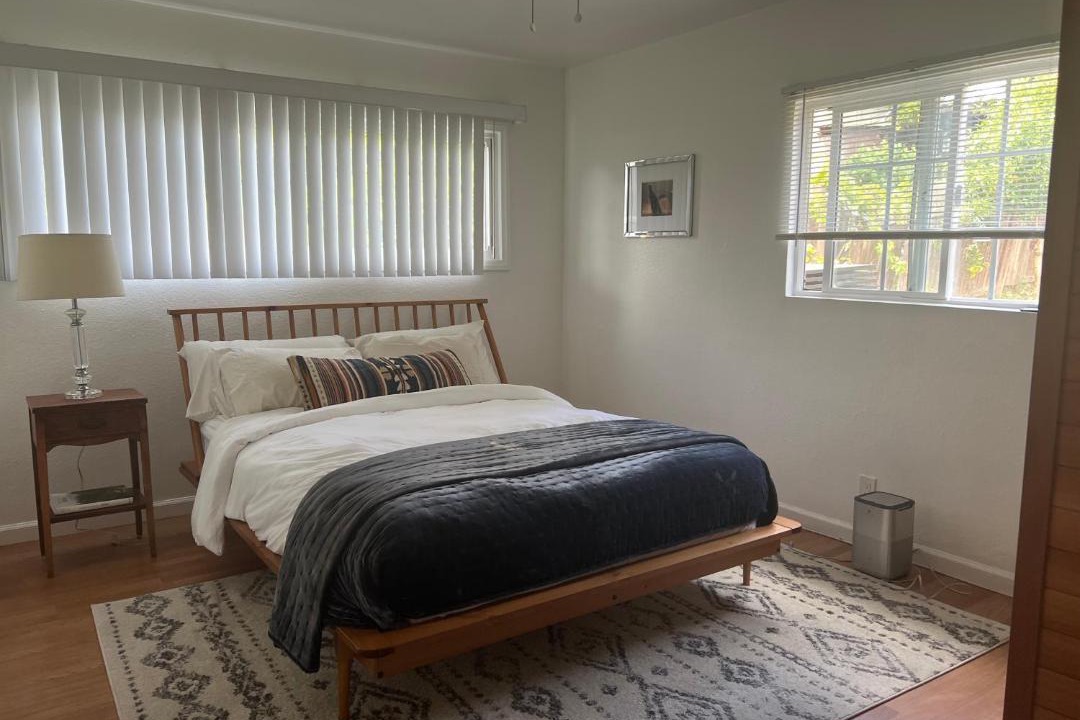 Photo of Bedroom in Inglewood