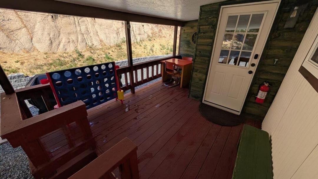 Photo of Patio Balcony in California Hot Springs