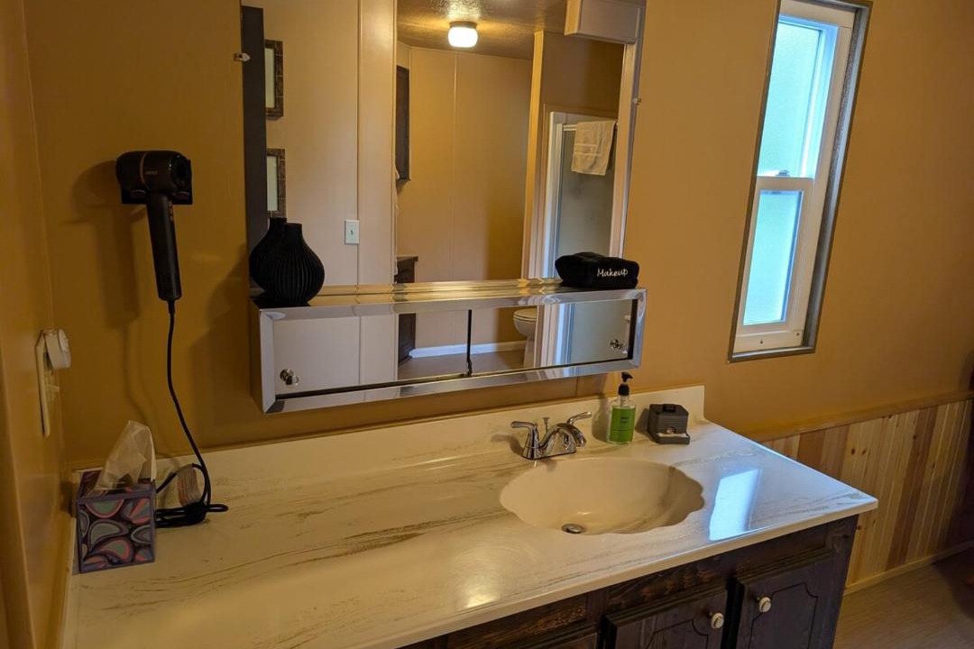 Photo of Bathroom in California Hot Springs