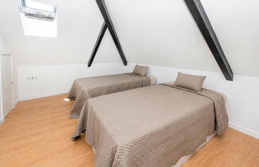 Photo of Bedroom in Atalaia