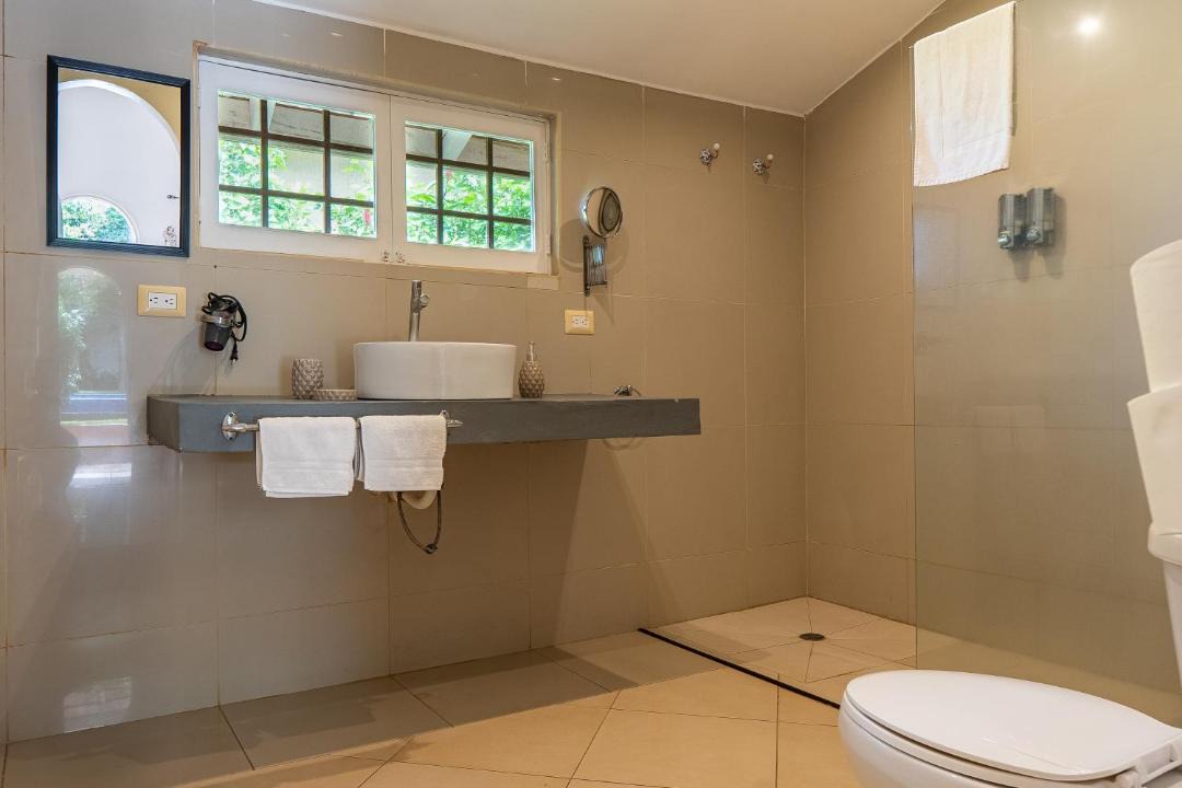 Photo of Bathroom in Tamarindo