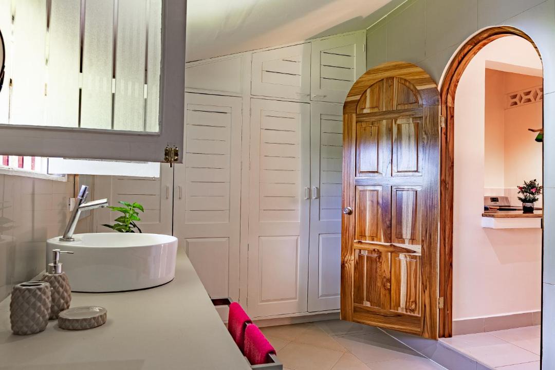 Photo of Bathroom in Tamarindo