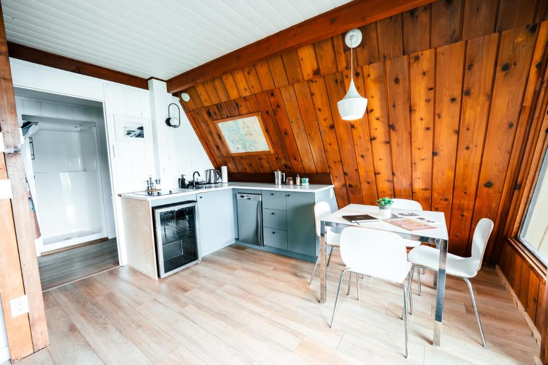 Photo of Others in Tofino