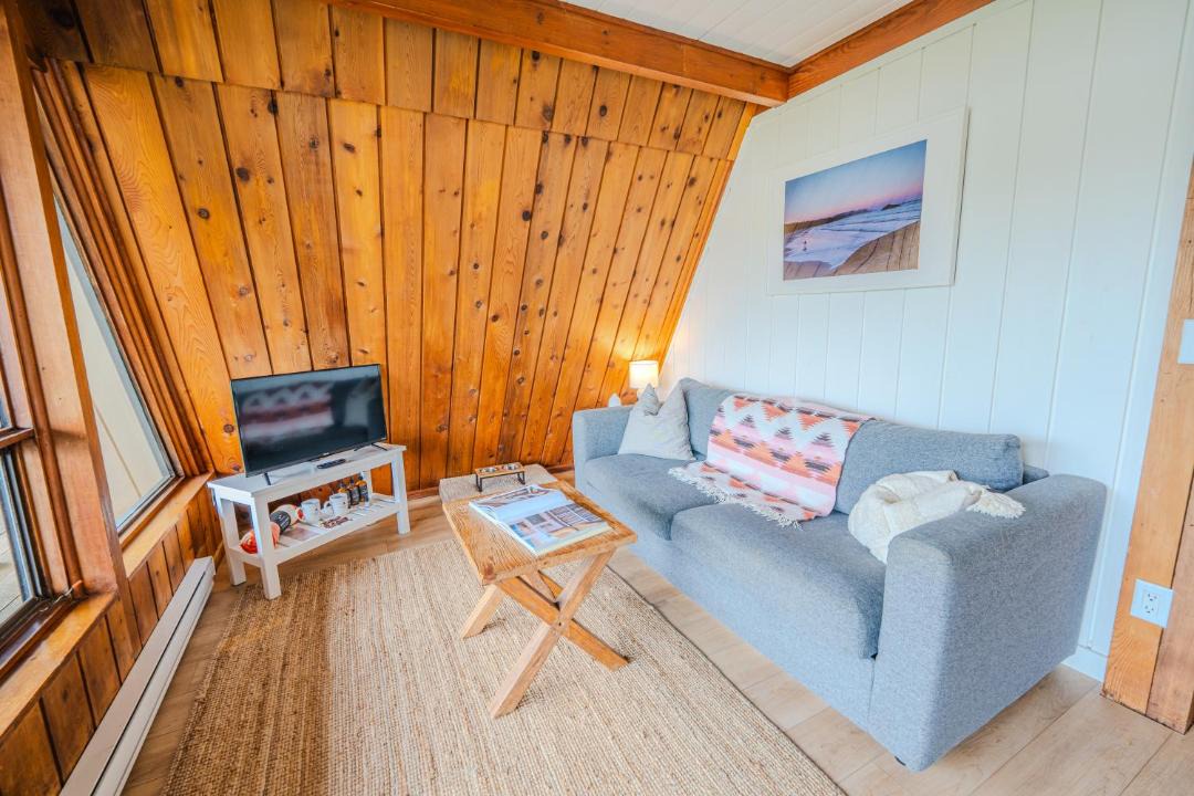 Photo of Others in Tofino