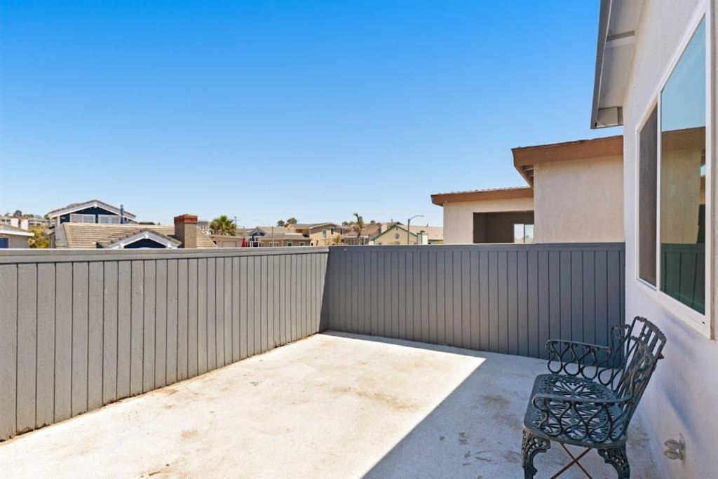 Photo of Patio Balcony in West Newport