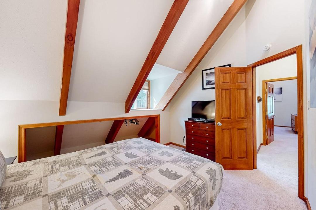 Photo of Bedroom in Montgomery Estates