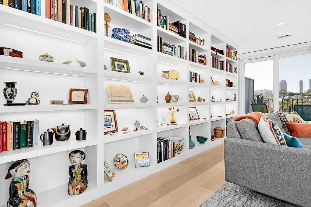 Photo of Livingroom in Beverly Hills