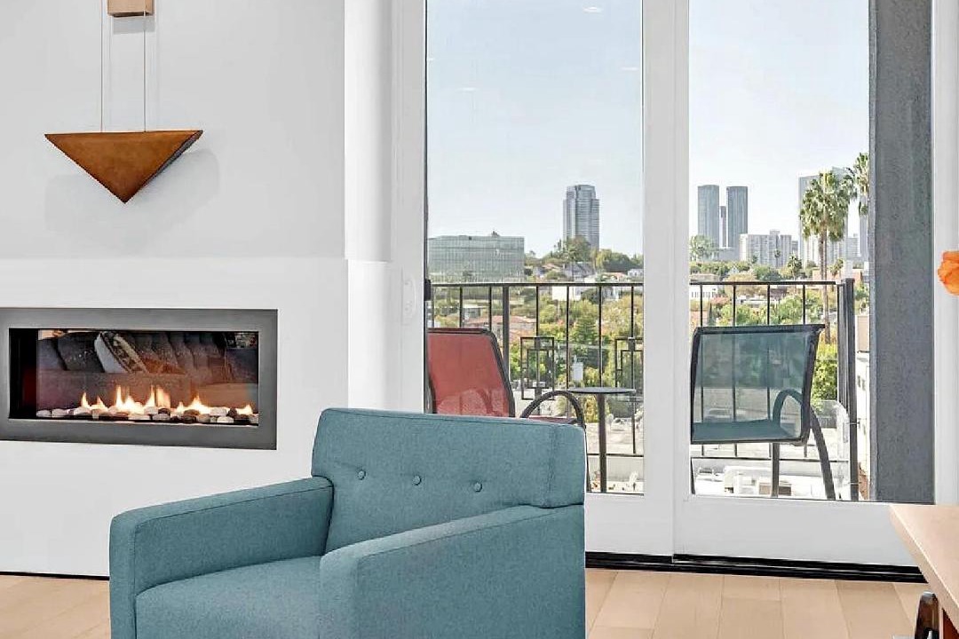 Photo of Livingroom in Beverly Hills