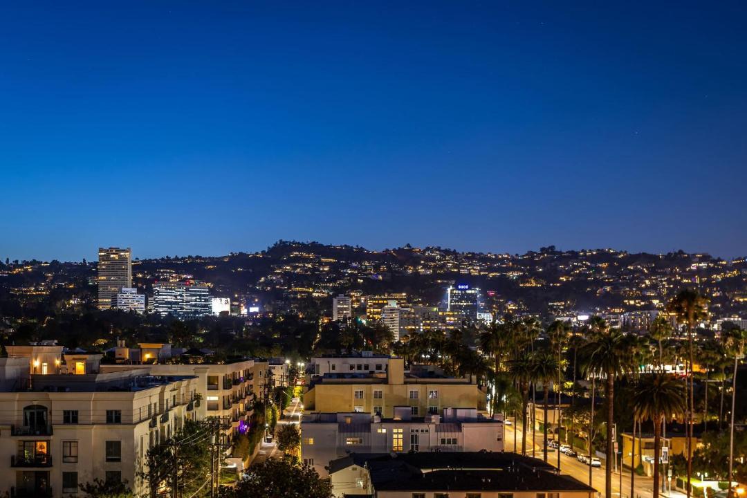 Photo of Others in Beverly Grove