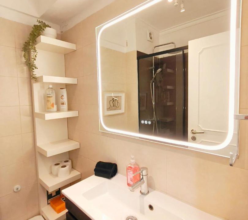 Photo of Bathroom in Cacilhas