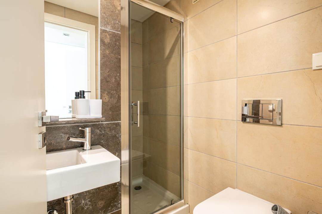 Photo of Bathroom in Paco De Arcos
