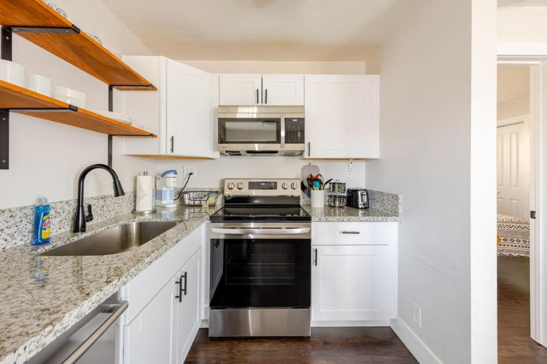 Photo of Kitchen in Midtown