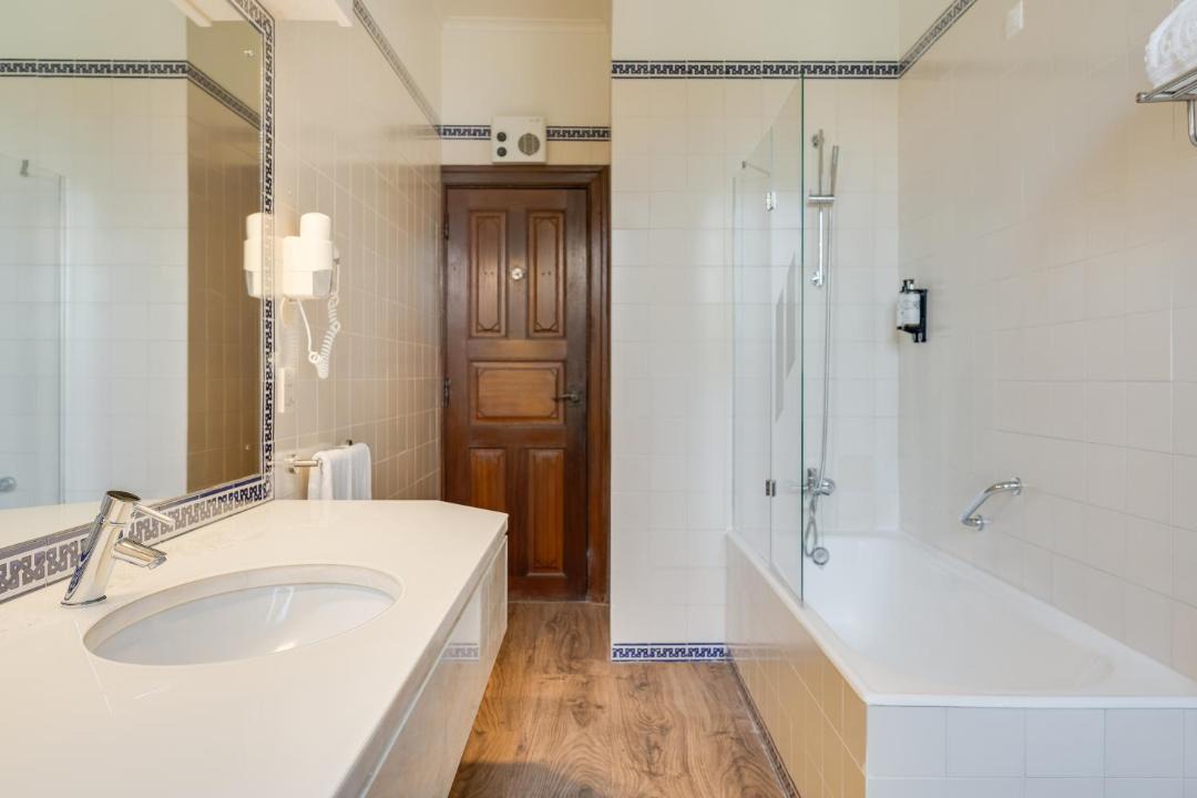 Photo of Bathroom in Setubal