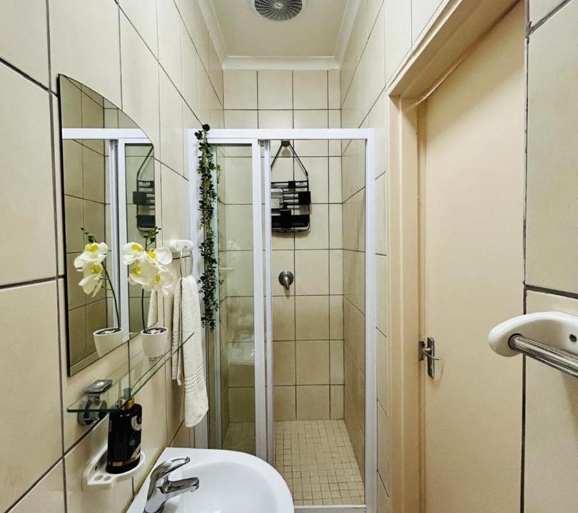 Photo of Bathroom in Humewood