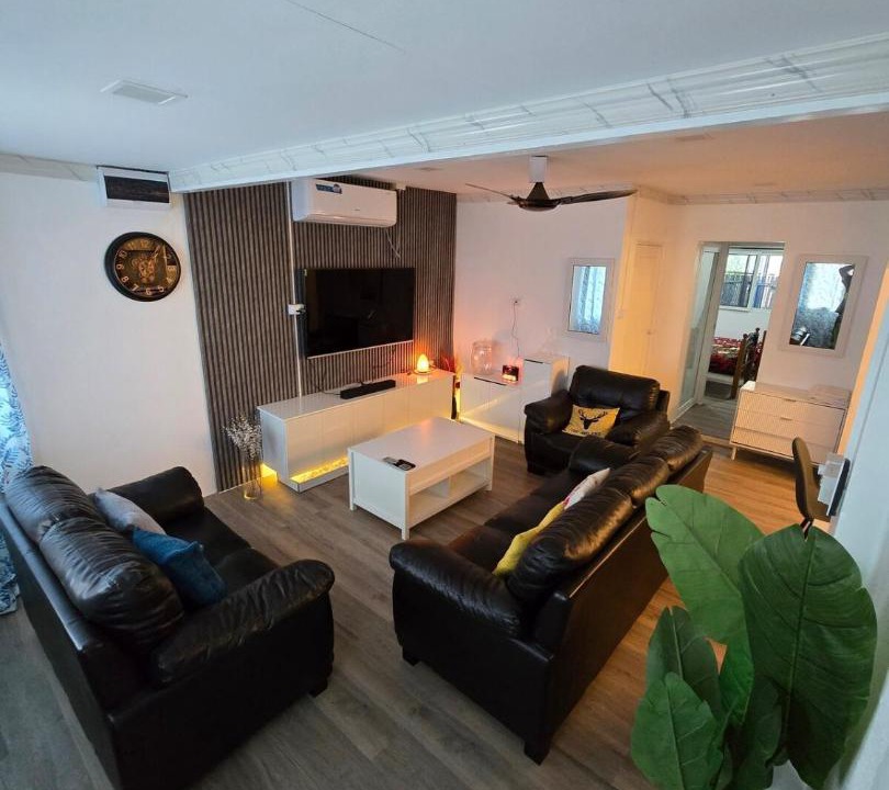 Photo of Livingroom in Suva