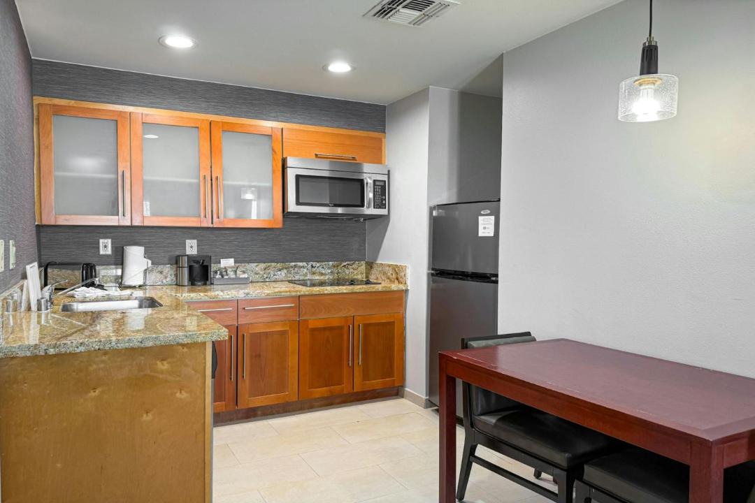 Photo of Kitchen in La Mirada