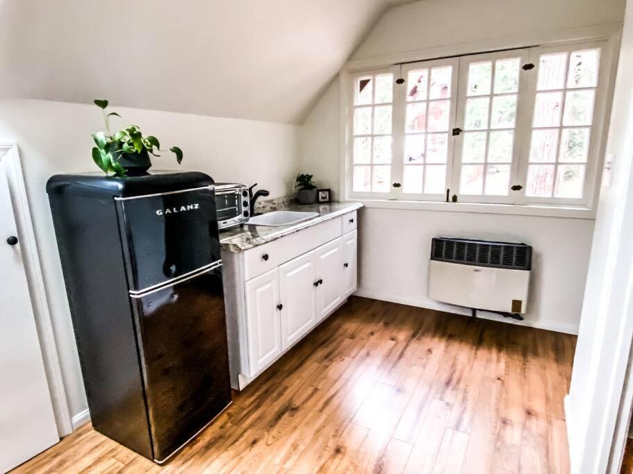 Photo of Kitchen in Idyllwild