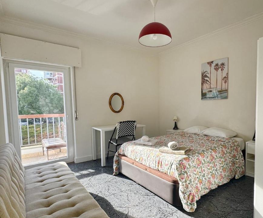 Photo of Bedroom in Estoril